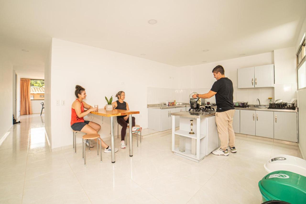 Tu Refugio Acogedor En El Corazon De Hab Privada A Privatunterkunft Medellín